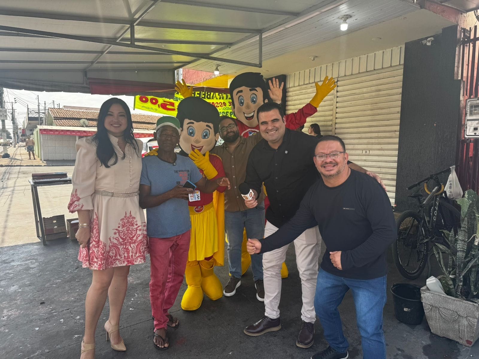 Pedreiro de Várzea Grande ganha duas motos no MTCAP e vai realizar sonho da casa própria