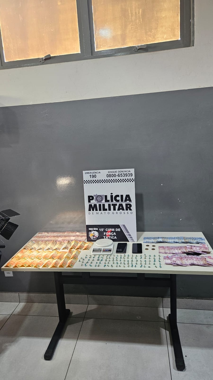 Força Tática prende casal por tráfico de drogas no Jardim Maringá I em Várzea Grande