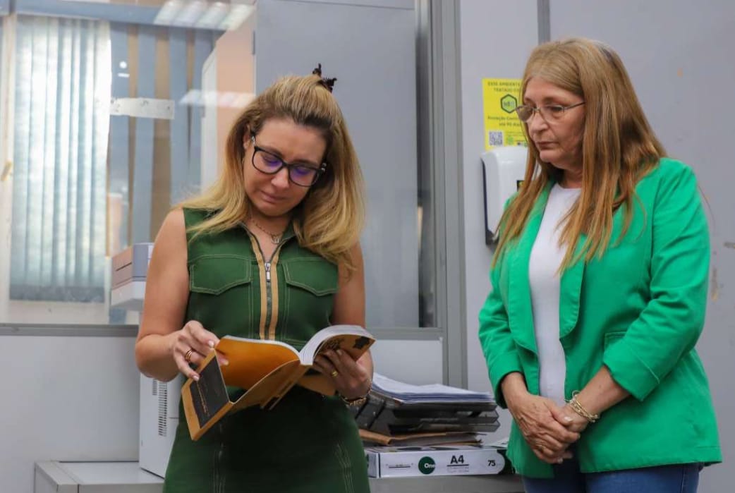 Jaqueline Favetti assume interinamente a Secretaria de Administração em Várzea Grande