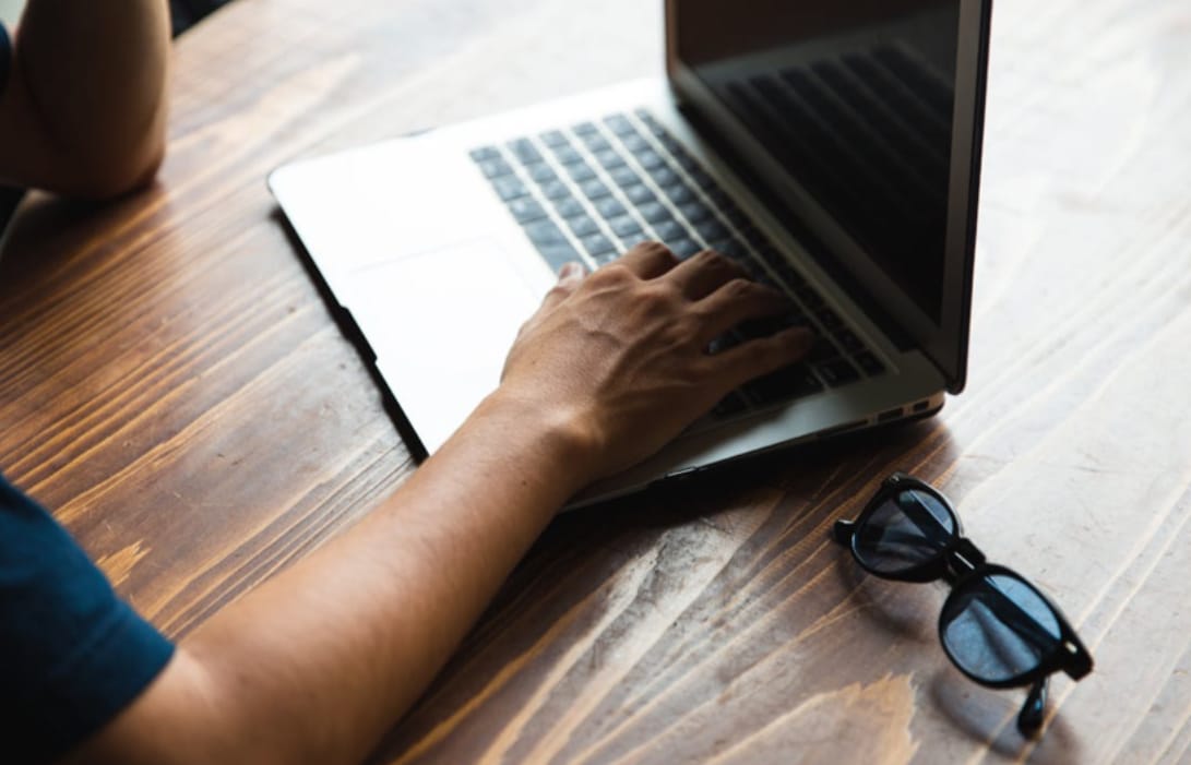 Checkout online: entenda como funciona e por que ele impacta diretamente na experiência de compra