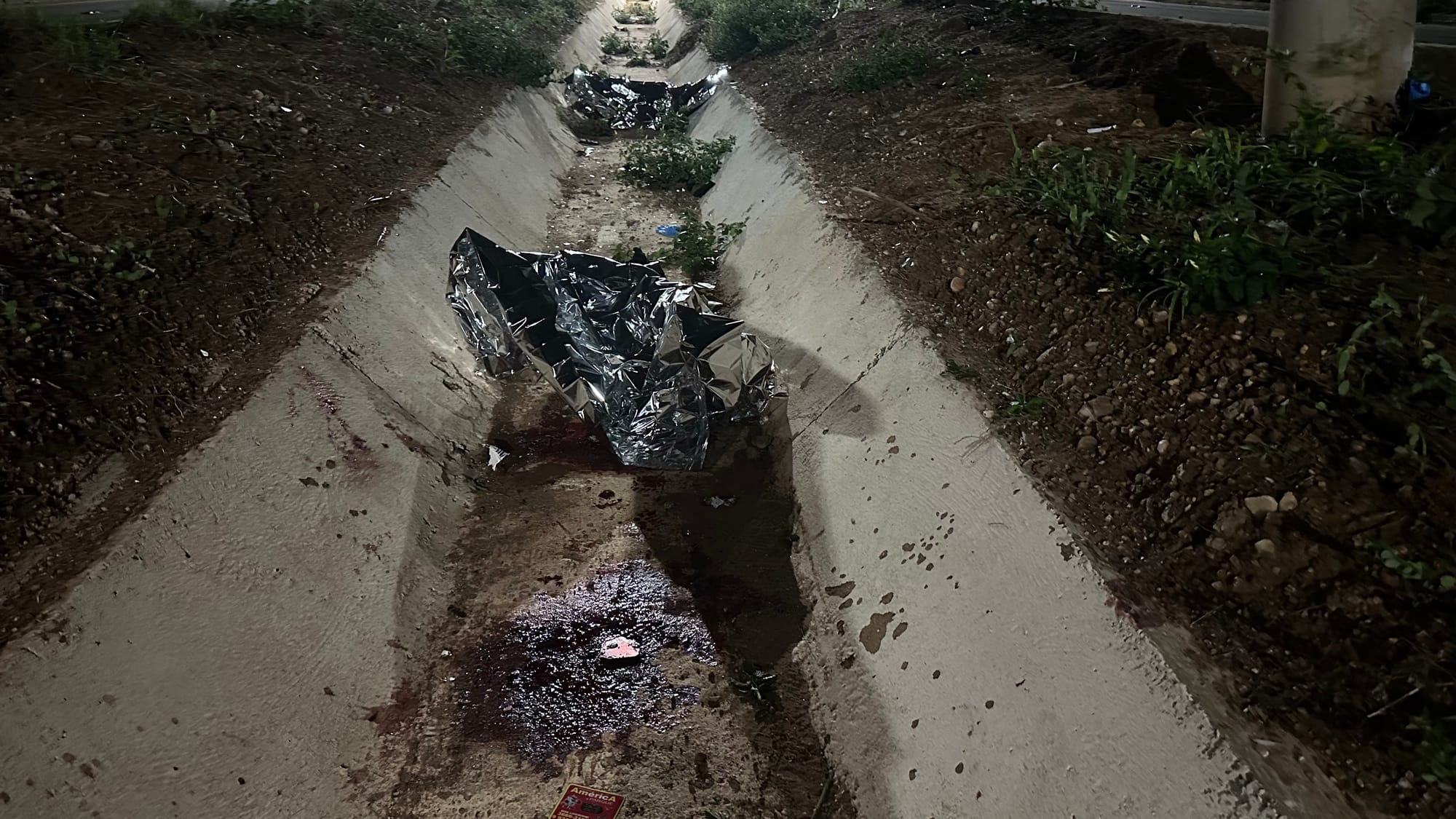 CASAL MORRE EM GRAVE ACIDENTE NA PALMIRO PAES DE BARROS, EM CUIABÁ, NA MANHÃ DESTE DOMINGO