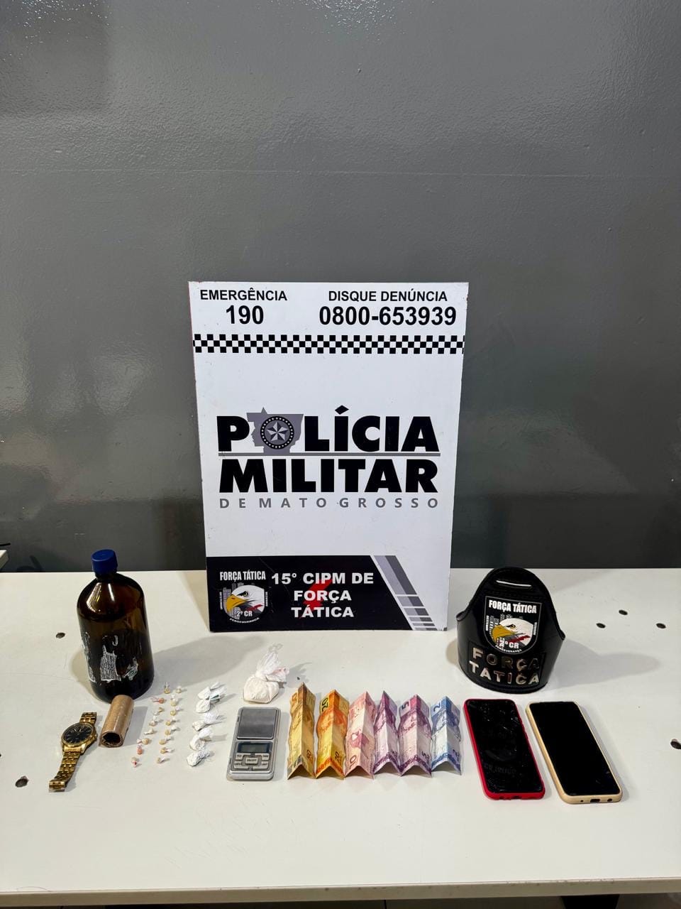 Força Tática prende suspeito por tráfico de drogas no Residencial Jacarandá, em Várzea Gran