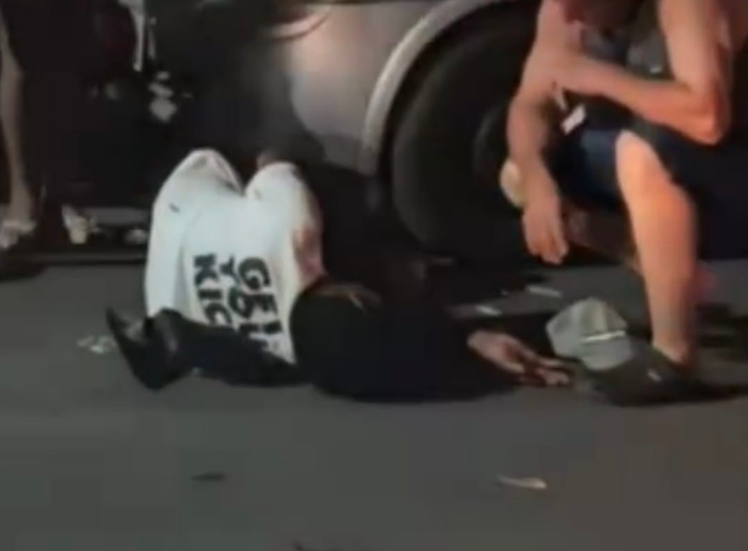 GRAVÍSSIMO ACIDENTE NA MADRUGADA: CARRO E MOTO BATEM EM AVENIDA DO BAIRRO SANTA ISABEL EM CUIABÁ