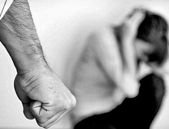 Homem invade casa, agride esposa e é contido com teaser pela Polícia Militar em Tangará da Serra