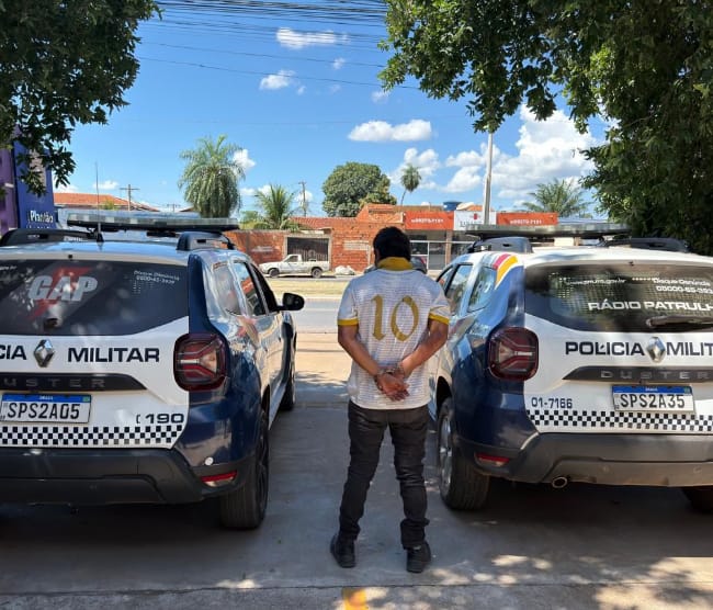 Suspeito de estupro é preso após tentativa de fuga em Cuiabá