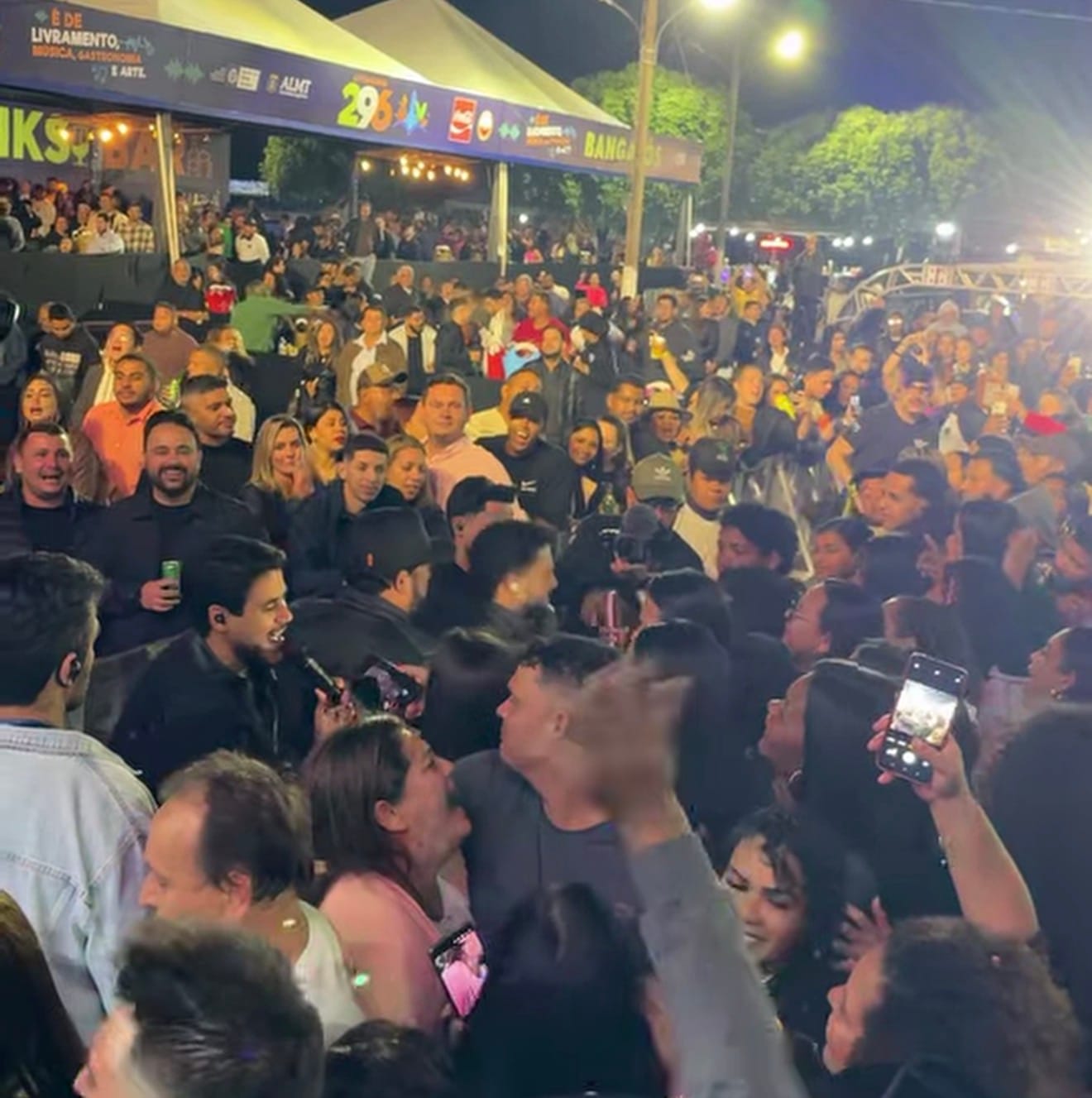 Livramento faz história nos 296 anos com mais de 8 mil pessoas passando pela primeira noite e dois shows nacionais inéditos