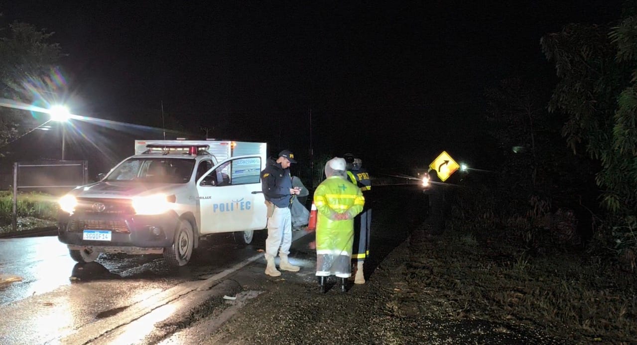 Homem morre após ser atropelado por vários veículos na BR-364, em Jangada