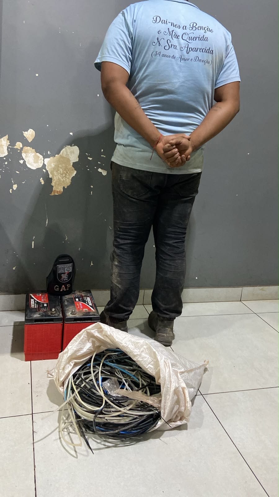 Caiu a casa! GAP prende suspeito de atacar torres de telefonia e apreende materiais de origem suspeita em VG