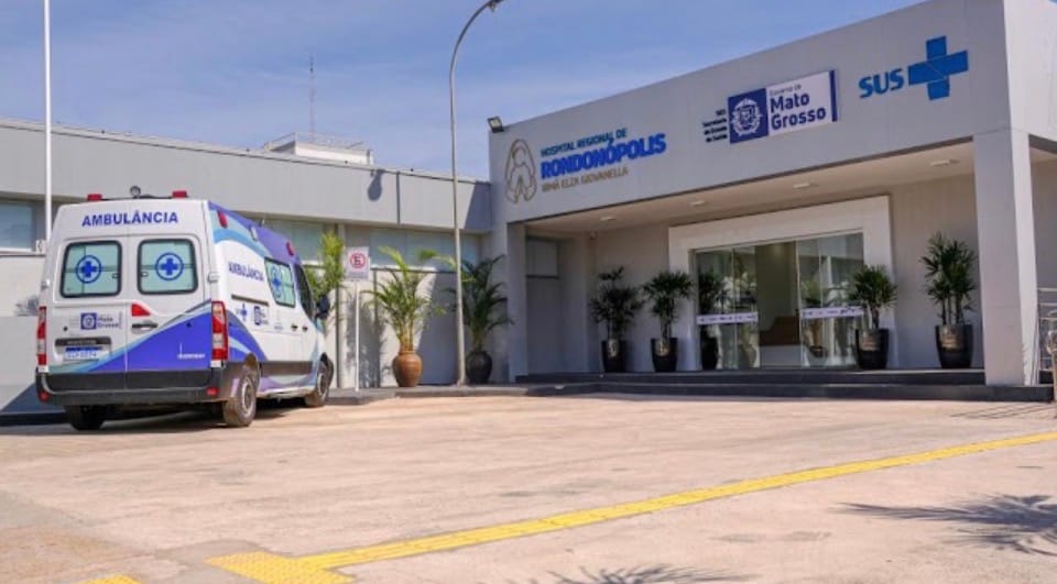 BEBEDEIRA TERMINA EM SANGUE: HOMEM É ESFAQUEADO APÓS SUPOSTAMENTE MOSTRAR ÓRGÃO GENITAL PARA MULHER