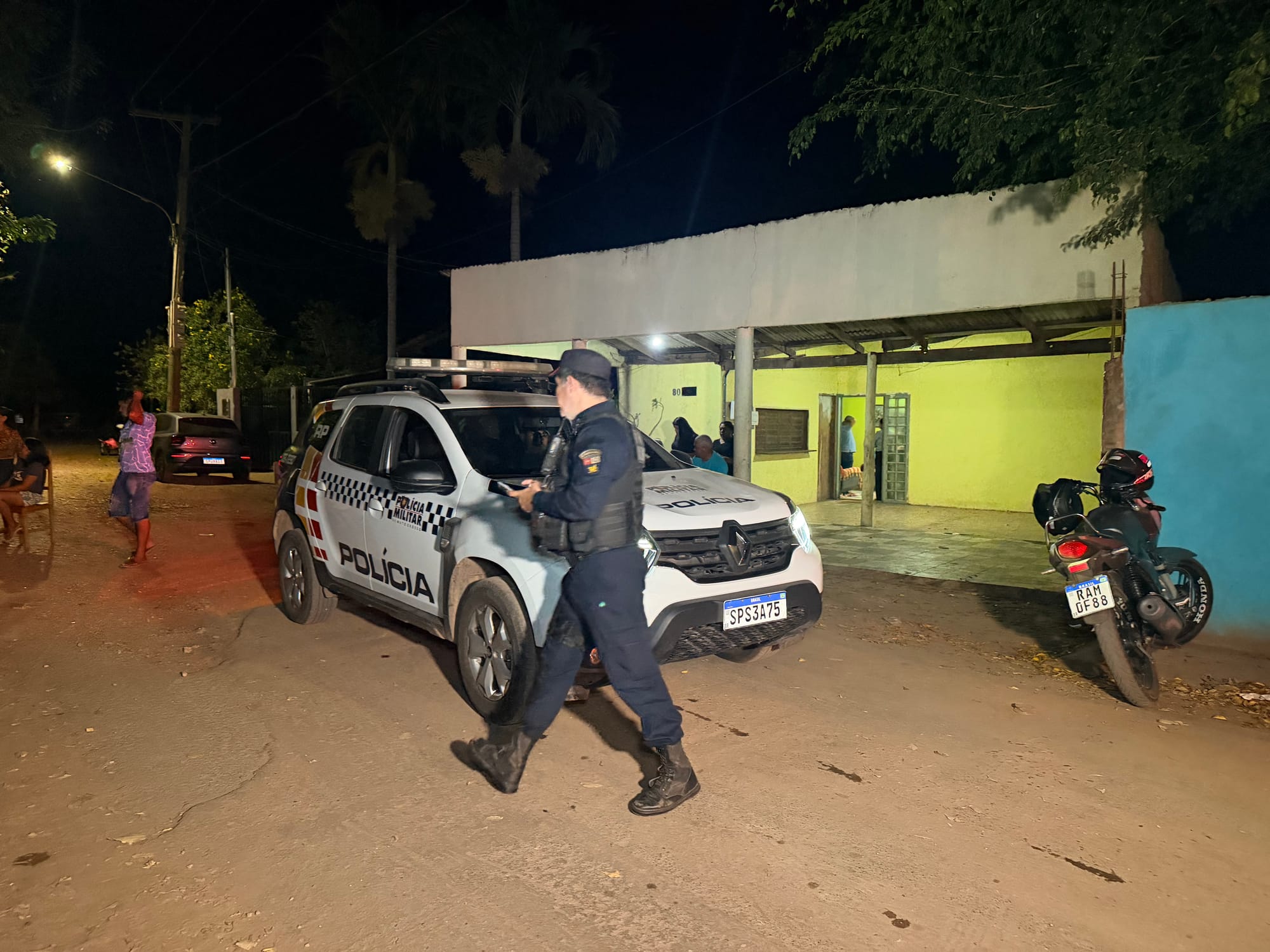 URGENTE: HOMEM É EXECUTADO A TIROS NO PAI ANDRÉ ÀS MARGENS DO RIO CUIABÁ, EM VÁRZEA GRANDE