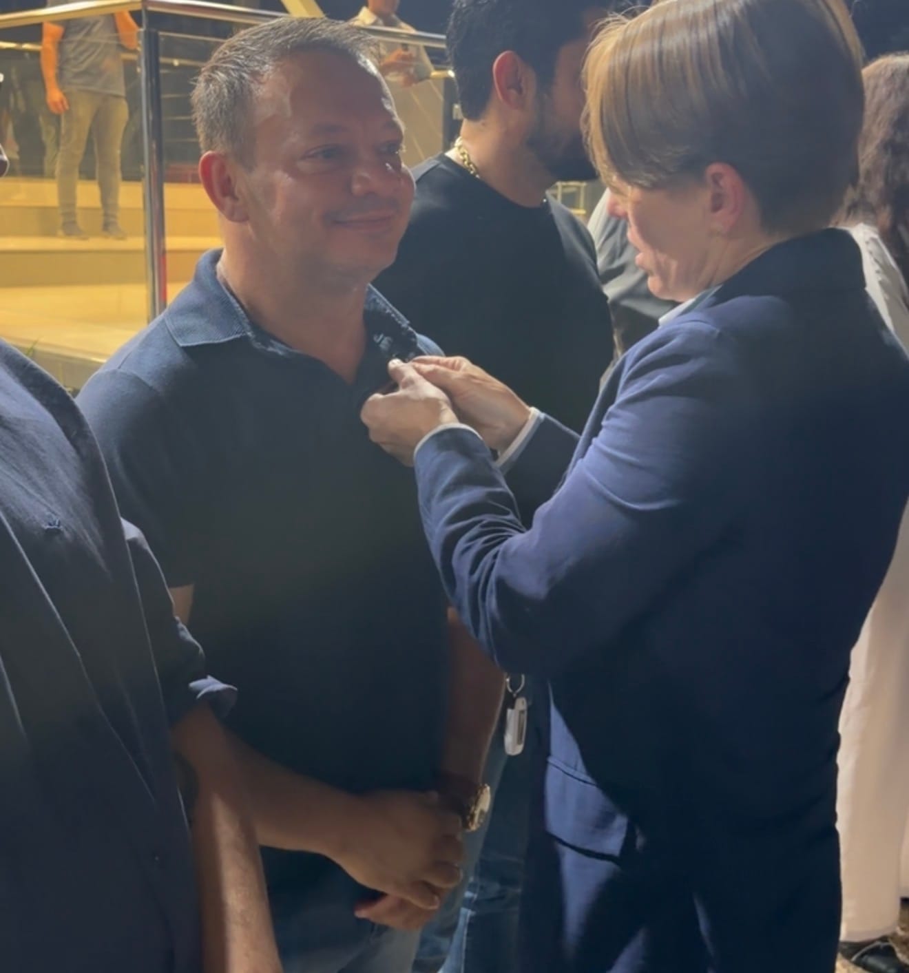 Repórter Serginho Lapada é condecorado com Medalha de Mérito da Força Tática