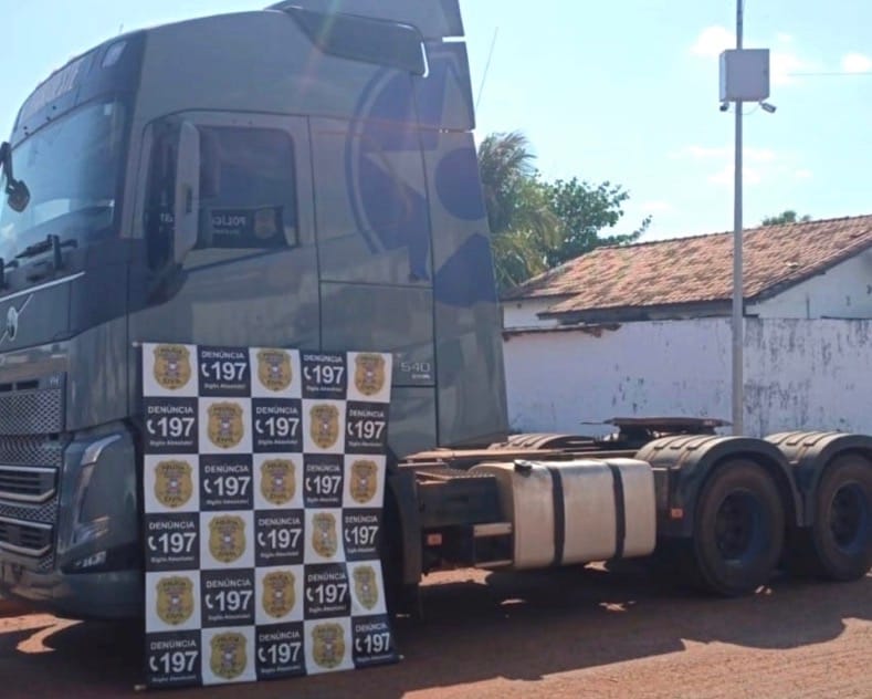 Polícia prende suspeitos de roubo de caminhão e fraude de carga de soja em MT