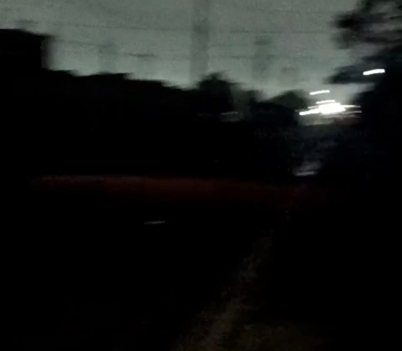 Mãe com bebê de 1 ano enfrenta duas noites sem energia em Várzea Grande