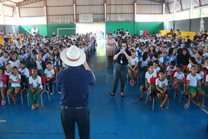 Estudante de Sinop conquista maior nota no Avalia MT e vira destaque em comemoração aos 51 anos da cidade