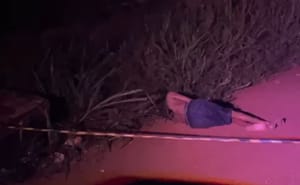 UGENTE neste momento homem é encontrado morto com marcas de tiros e mãos amarradas no Pedra 90 em Cuiabá