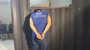 ROUBO EM FARMÁCIA TERMINA COM PERSEGUIÇÃO, QUEDA E PRISÃO EM FLAGRANTE, NO BOSQUE DA SAÚDE