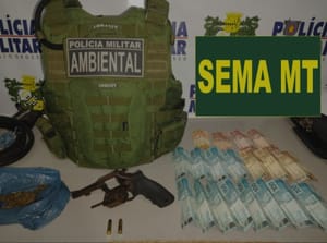 Homem é preso com arma, droga e carga ilegal de madeira em operação ambiental