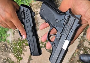 URGENTE: Polícia Militar detém dois suspeitos durante tentativa de roubo neste momento em Cuiabá