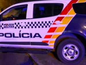 Jovem é esfaqueado após discussão com primo