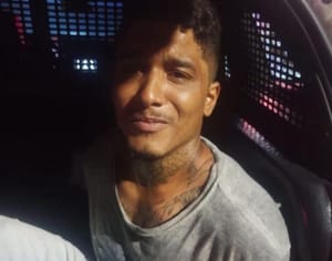 Suspeito de matar a própria irmã é alvo de agressões dentro da PCE em Cuiabá