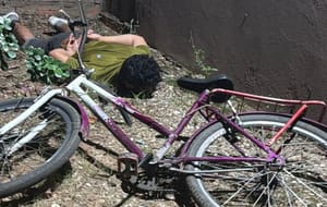 URGENTE: Pai flagra homem nu se masturbando na janela do quarto das filhas e suspeito acaba preso pela PM em Várzea Grande