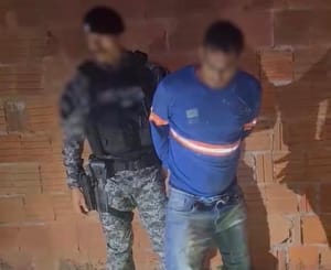 🚨 FORÇA TÁTICA CAPTURA “DISCIPLINA” DO CV COM 3 MANDADOS DE PRISÃO EM CUIABÁ ⚡