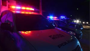 Grupo invade casa, espanca morador e vítima sofre parada cardíaca; suspeito é preso em MT