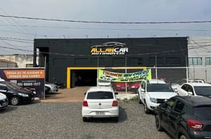 GARAGEM FECHA AS PORTAS E DEIXA RASTRO DE PREJUÍZOS EM CUIABÁ; POLÍCIA INVESTIGA SUPOSTO GOLPE CONTRA CLIENTES