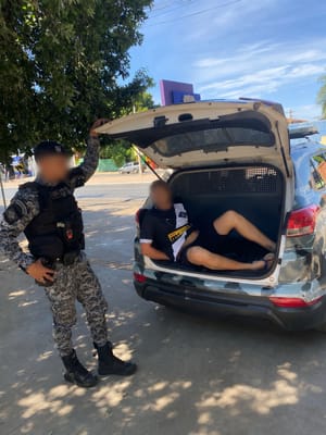FORAGIDO DA JUSTIÇA TENTA ESCAPAR, MAS ACABA PRESO DURANTE AÇÃO DA FORÇA TÁTICA EM CUIABÁ