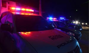 Mulher é espancada e arrastada por motocicleta ao tentar impedir fuga do marido em MT
