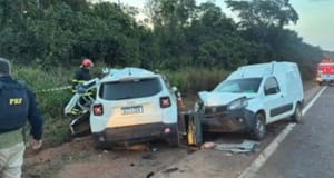 Ultrapassagem proibida termina em tragédia na BR-163: dois morrem e polícia encontra carregamento de drogas em veículo destruído