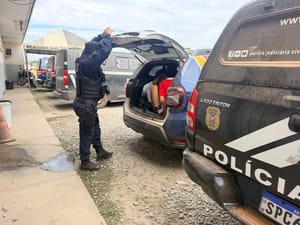 Criminosos fazem família de promotor de justiça  aposentado refém durante assalto em Cuiabá