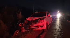 URGENTE: motociclista morre após ser atropelado por Amarok na Estrada da Guia