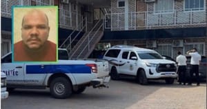 MISTÉRIO EM HOTEL: Homem é encontrado morto em quarto após funcionários sentirem forte odor